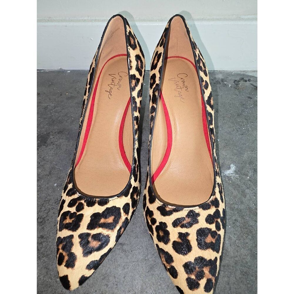 Crown Vintage Pumps